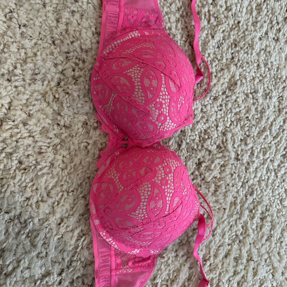 Victoria's Secret Vibrant Pink Lace Bra